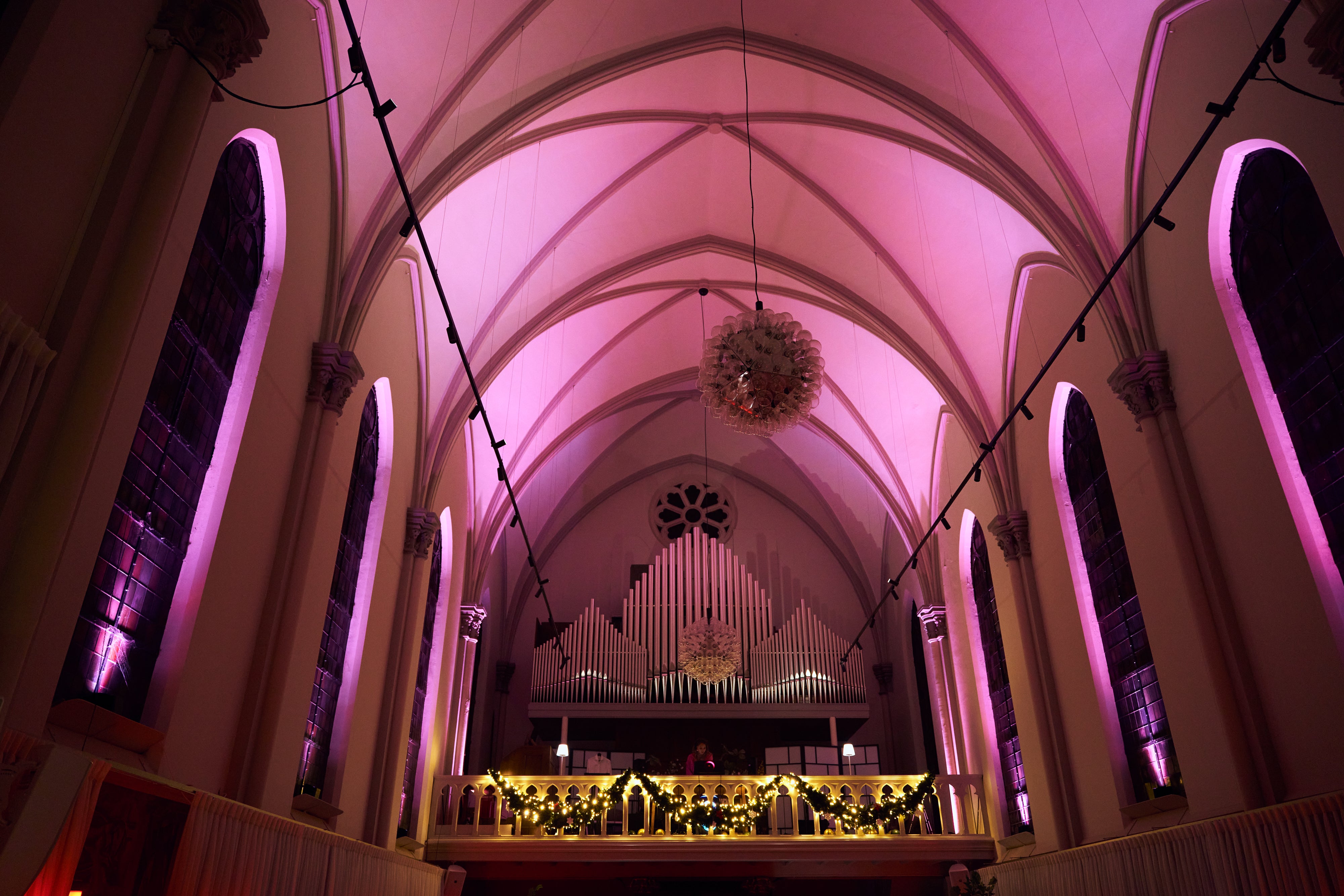 Eén ruimte. Twee totaalbelevingen.