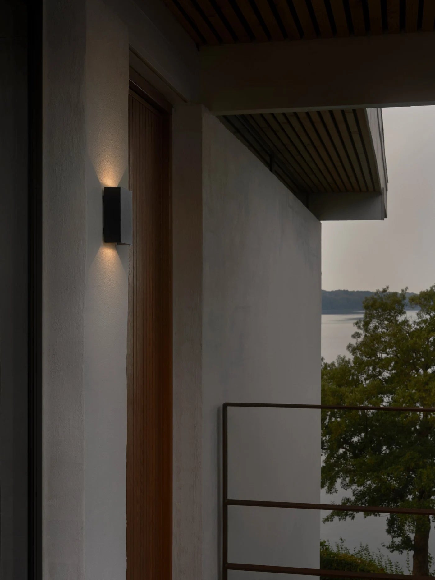 Fold 10 | Wandlamp | Zwart