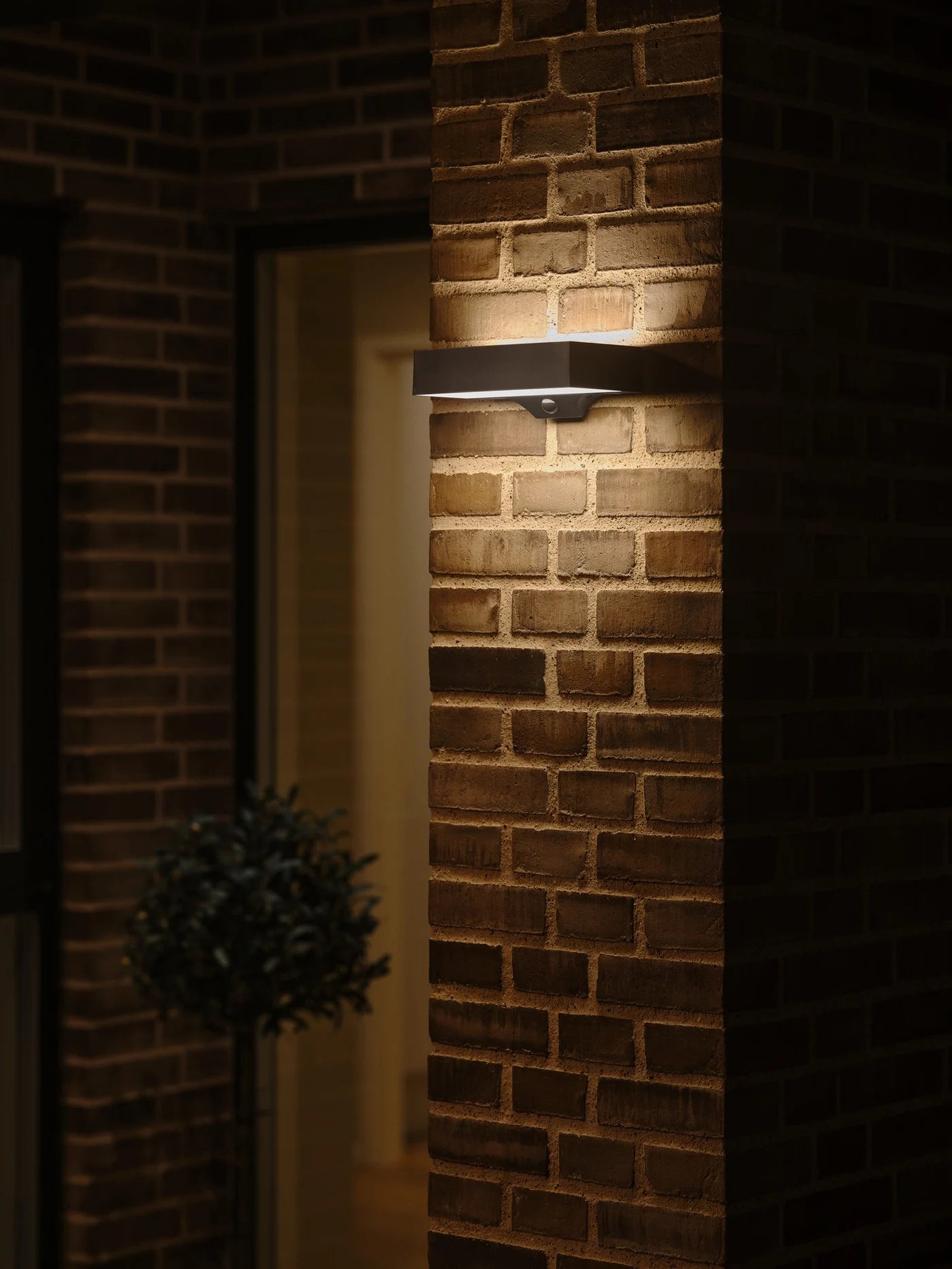 Monay Square Solar |  Wandlamp | Zwart | Pir Sensor