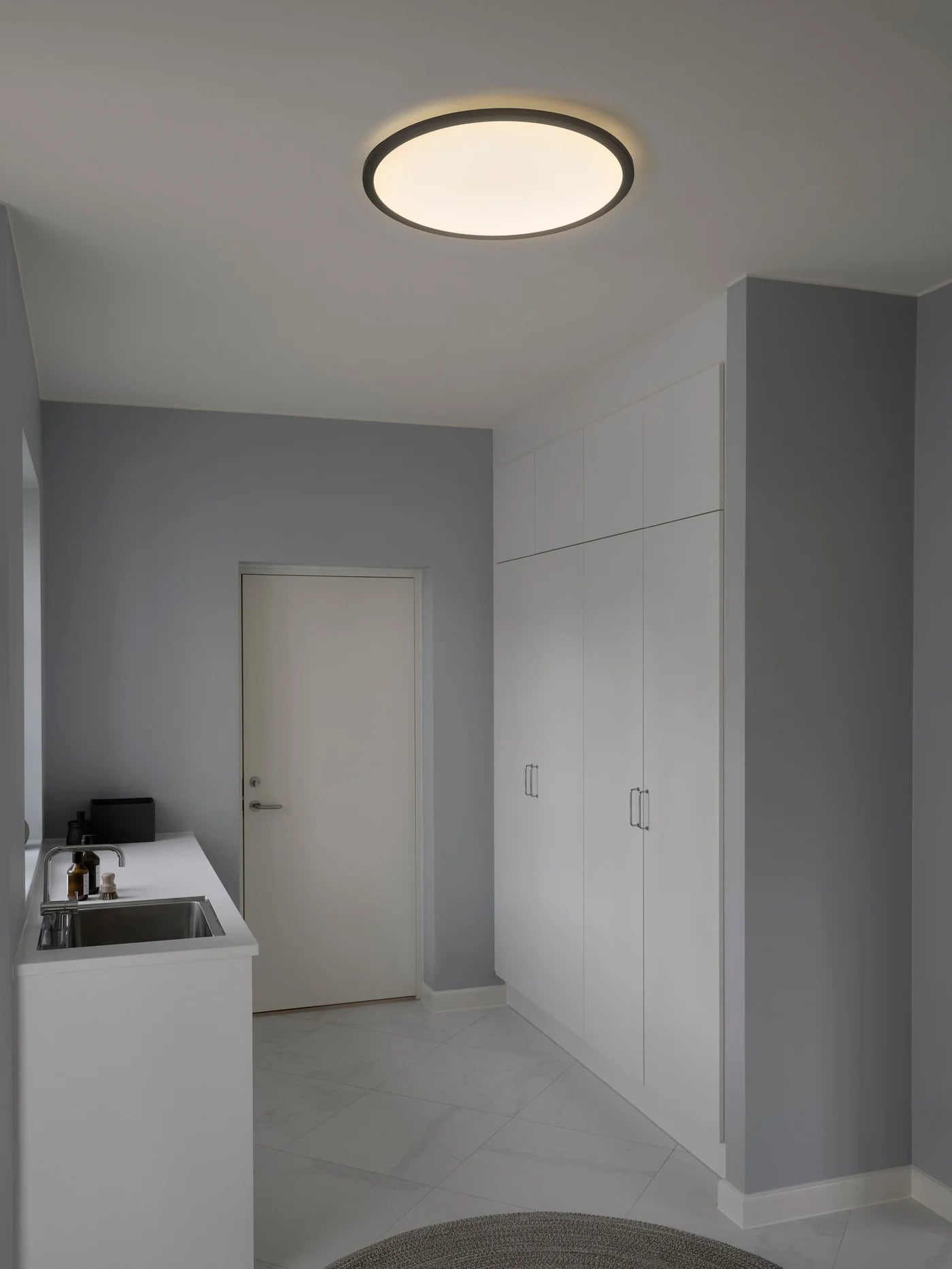 Oja 60 IP20 2700K Step-Dim | Plafondlamp | Zwart