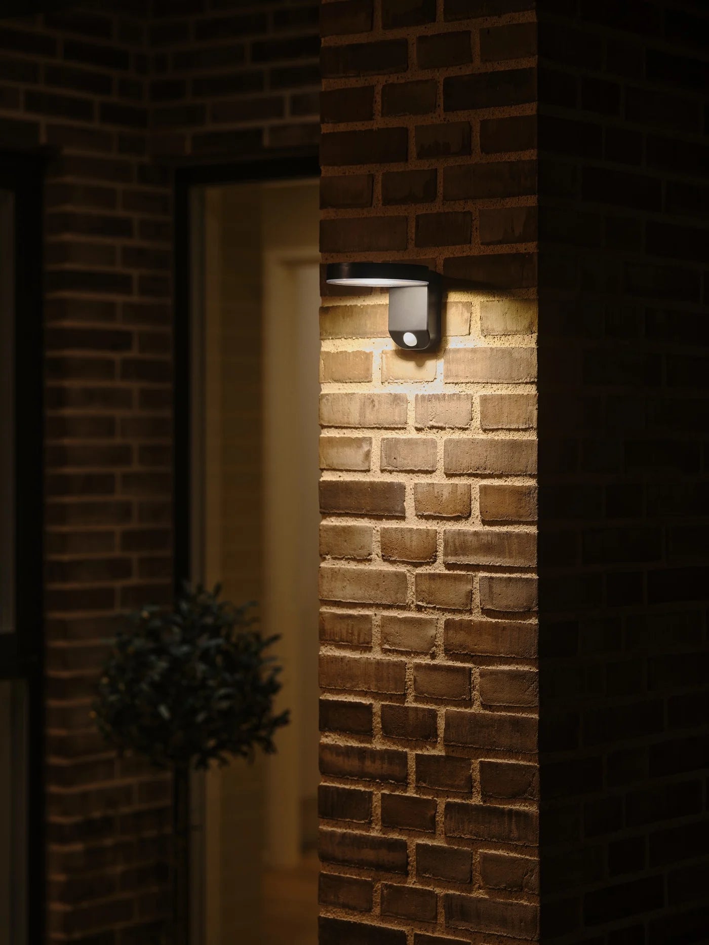 RICA Round | Wandlamp | Zwart