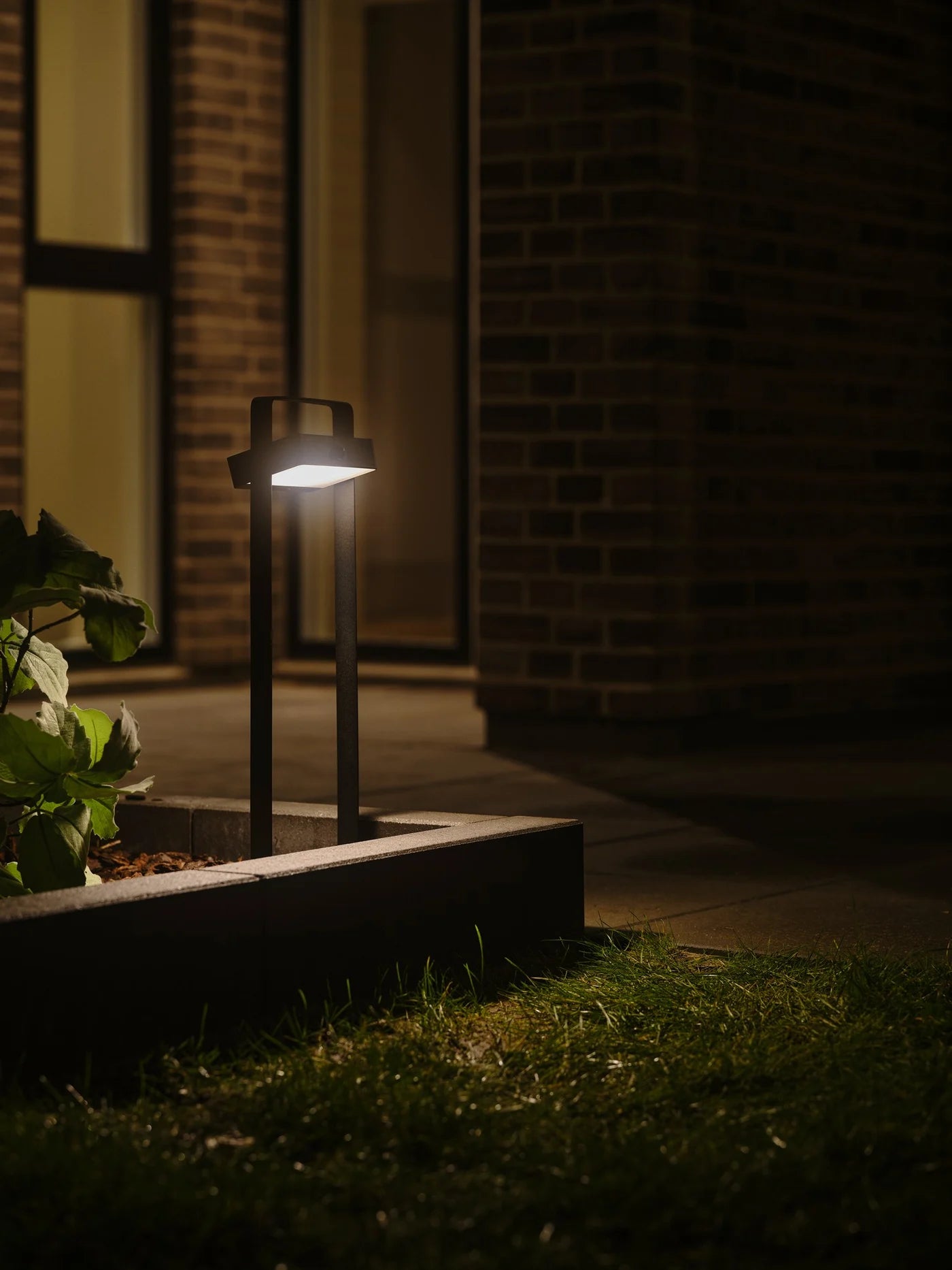 Saulio Solar | Oplaadbare Tuinpaal | Zwart