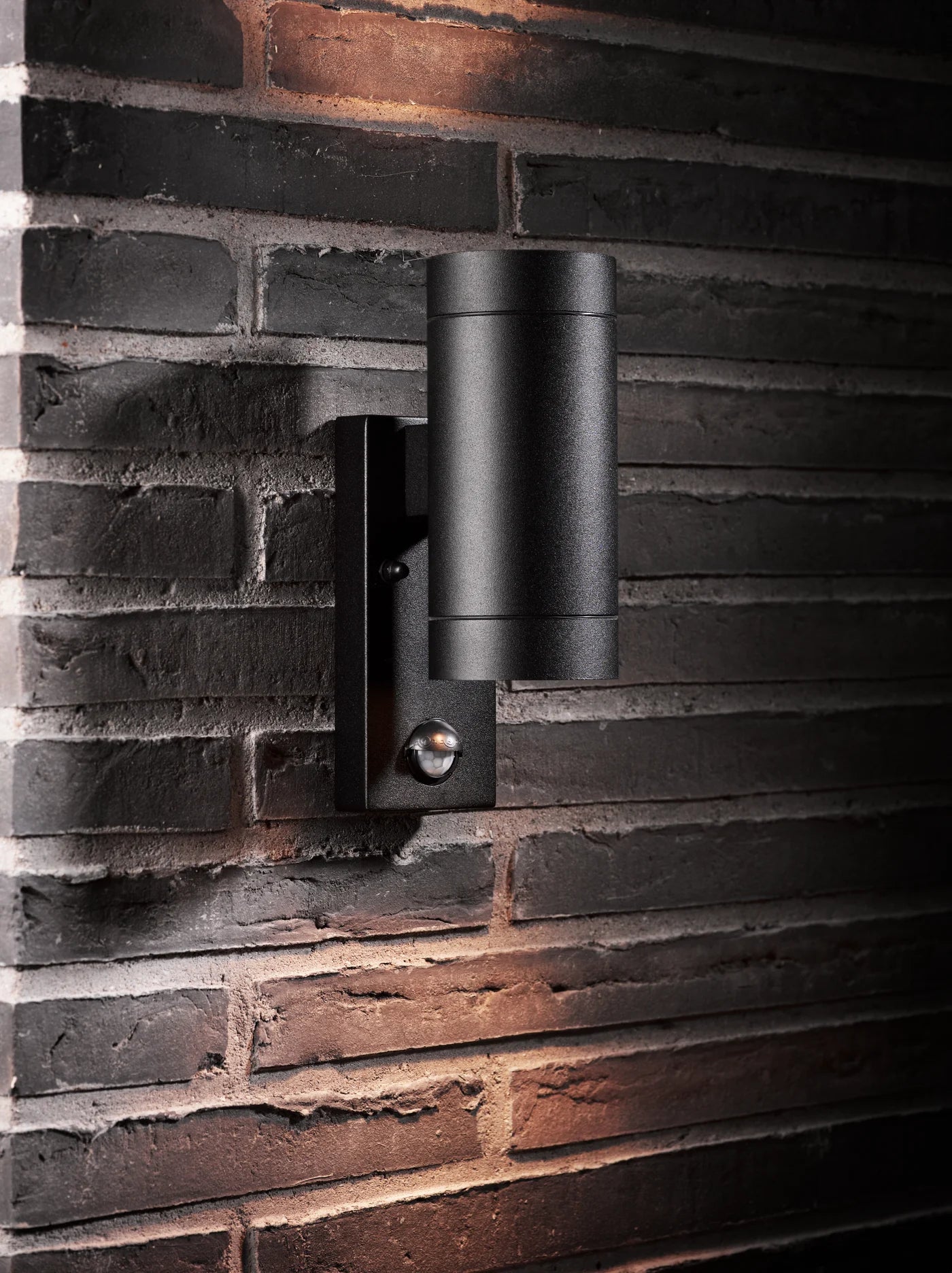 Tin Maxi Sensor | Wandlamp | Zwart