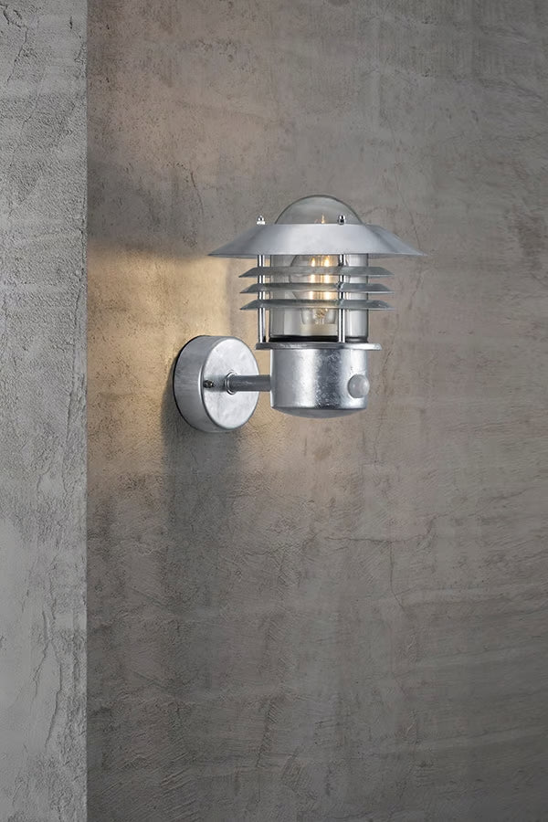 Vejers Sensor | Wandlamp | Gegalvaniseerd