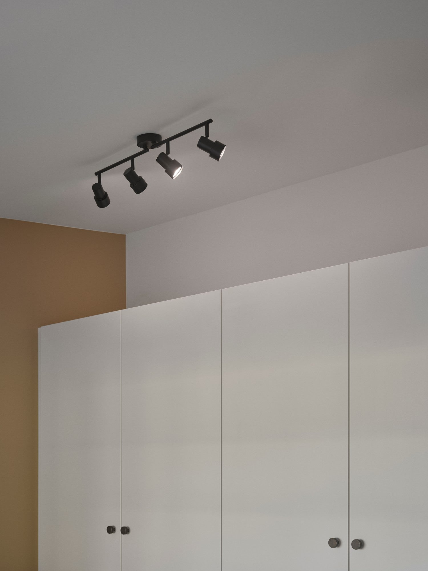 Boston 4x rail  GU10 Zwart