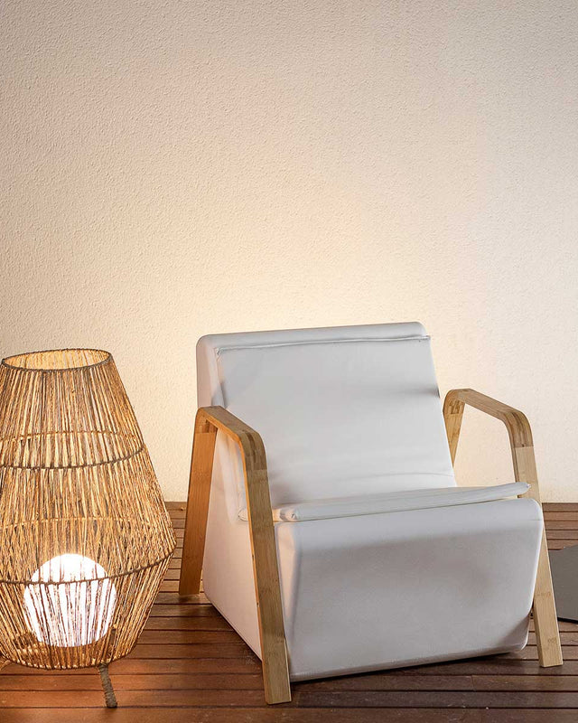 Luminous Tarida Sit Arms chair