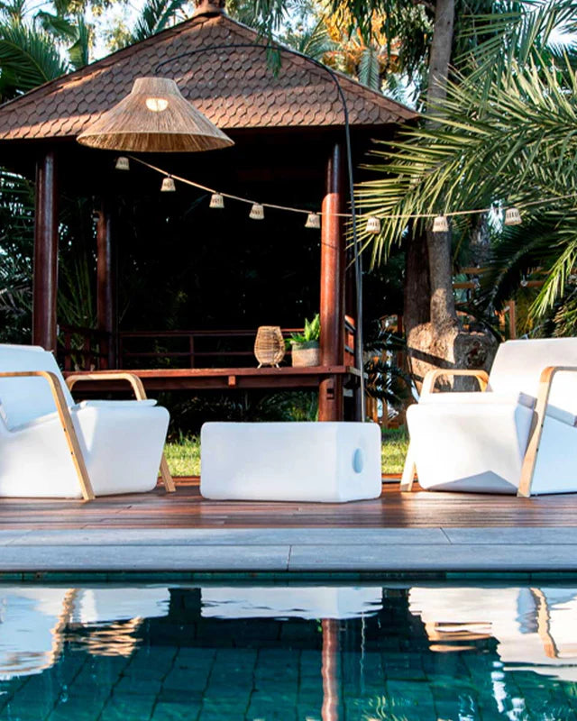 Luminous Tarida Sit Arms chair